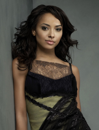 Bonnie Bennett รับบทโดย Katerina Graham